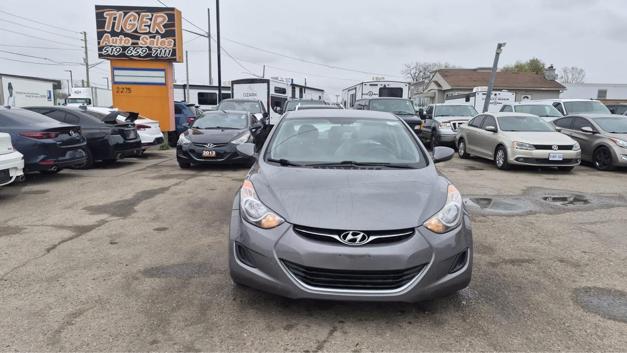2013 Hyundai Elantra GL, AUTO, SEDAN, 4 CYL, GREAT ON FUEL, CERTIFIED Photo