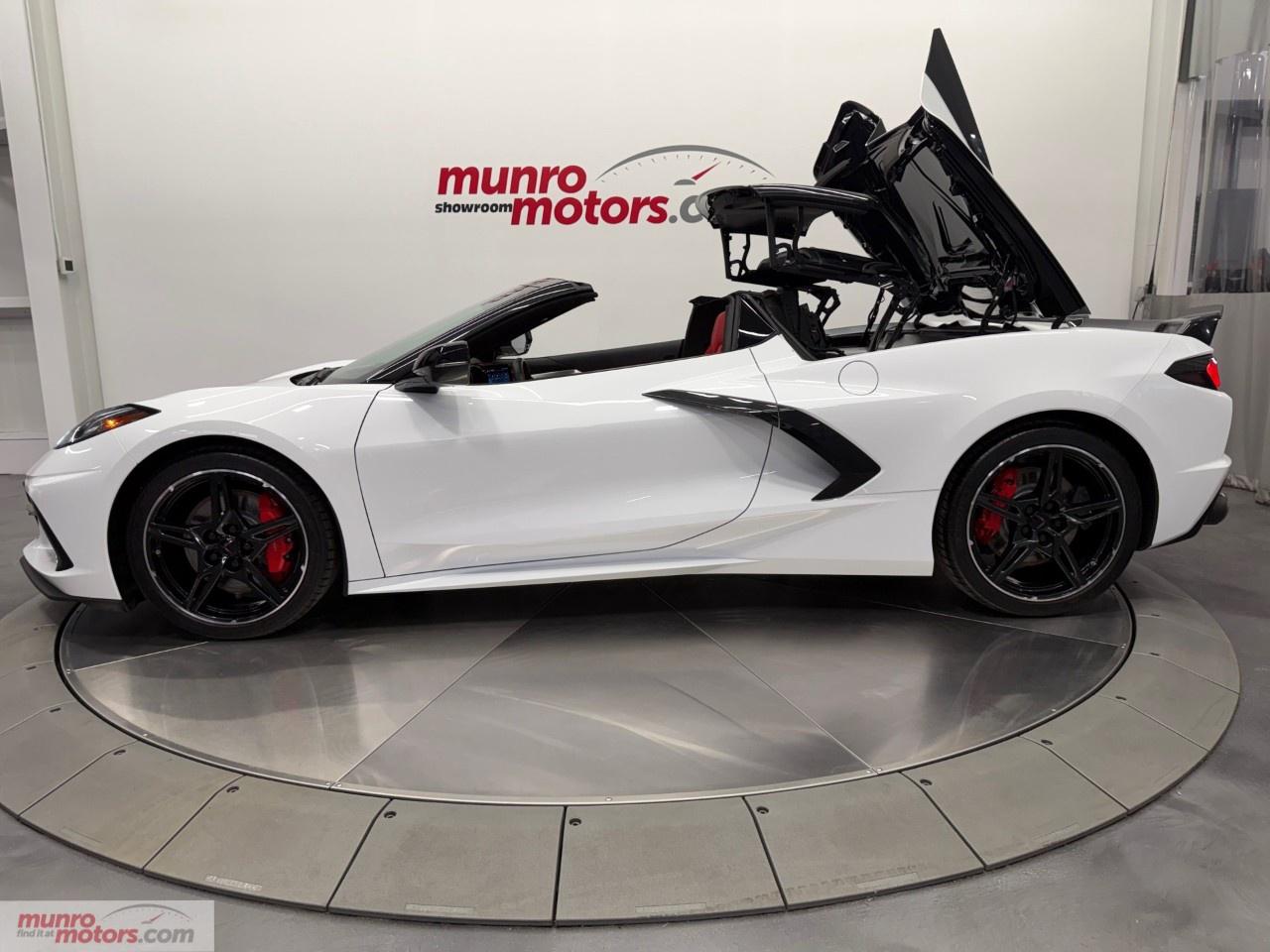 2024 Chevrolet Corvette Stingray Convertible 2LT Photo