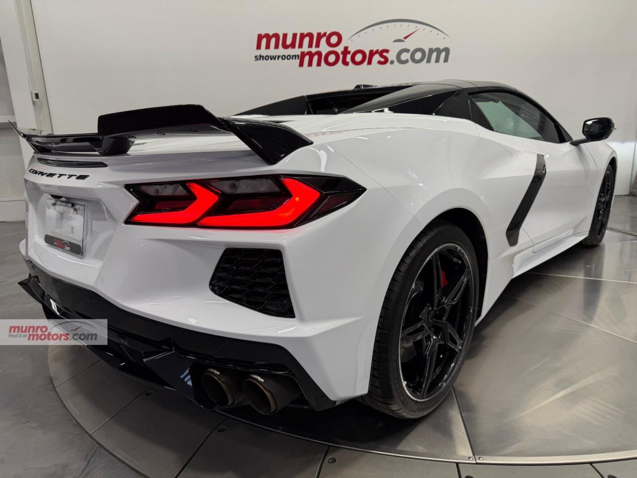 2024 Chevrolet Corvette Stingray Convertible 2LT Photo