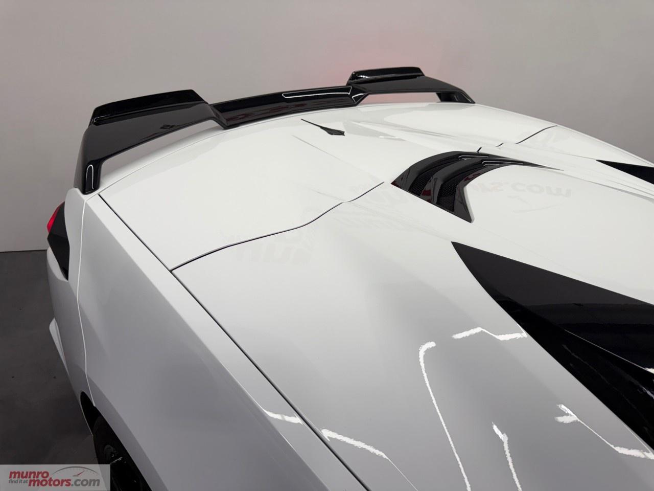 2024 Chevrolet Corvette Stingray Convertible 2LT Photo