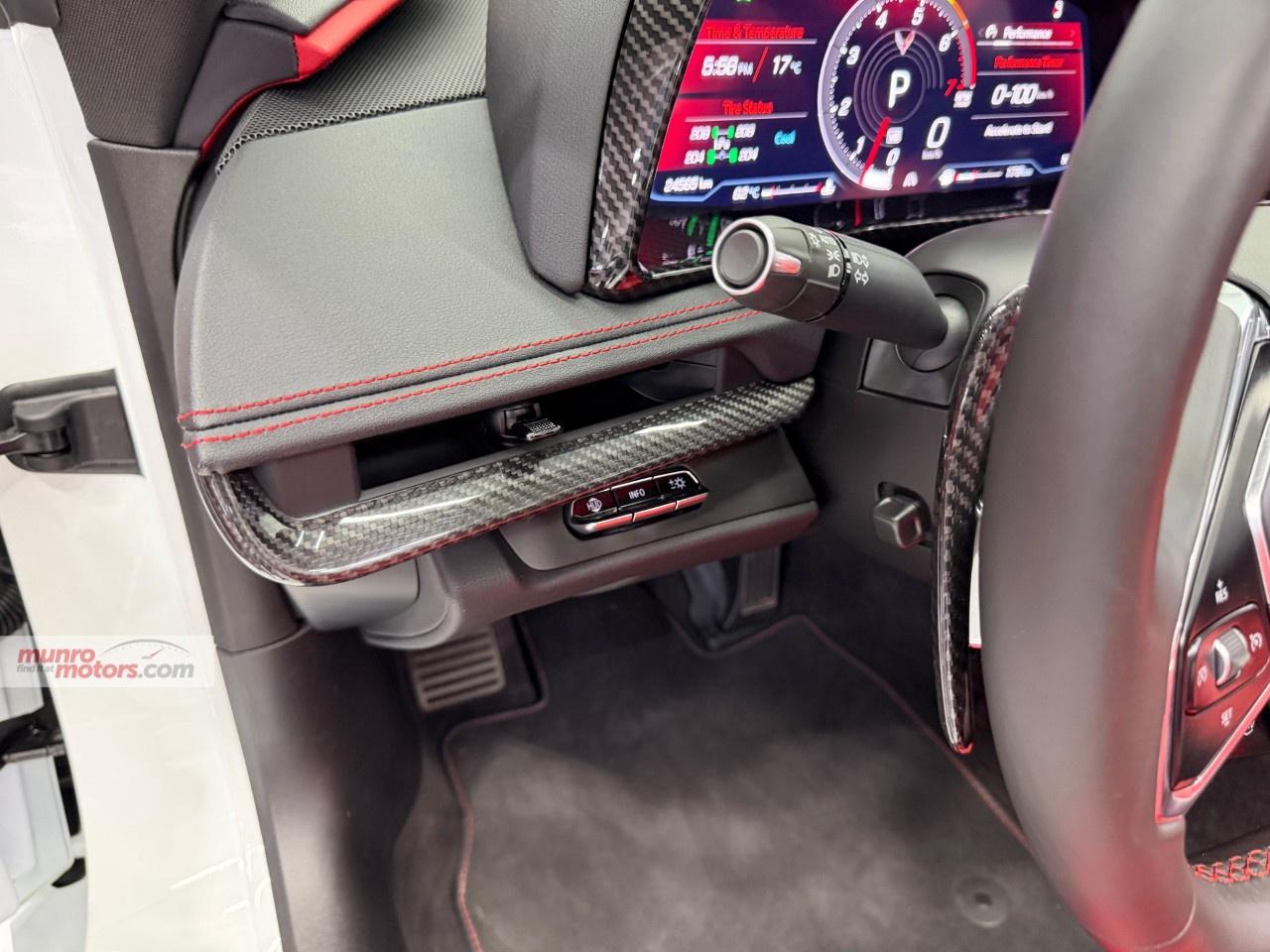 2024 Chevrolet Corvette Stingray Convertible 2LT Photo