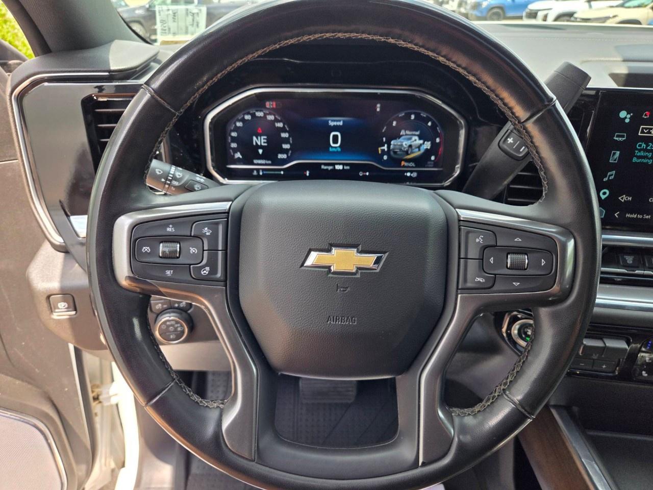 2024 Chevrolet Silverado 2500 HD 4WD Crew Cab Standard Box High Country Photo