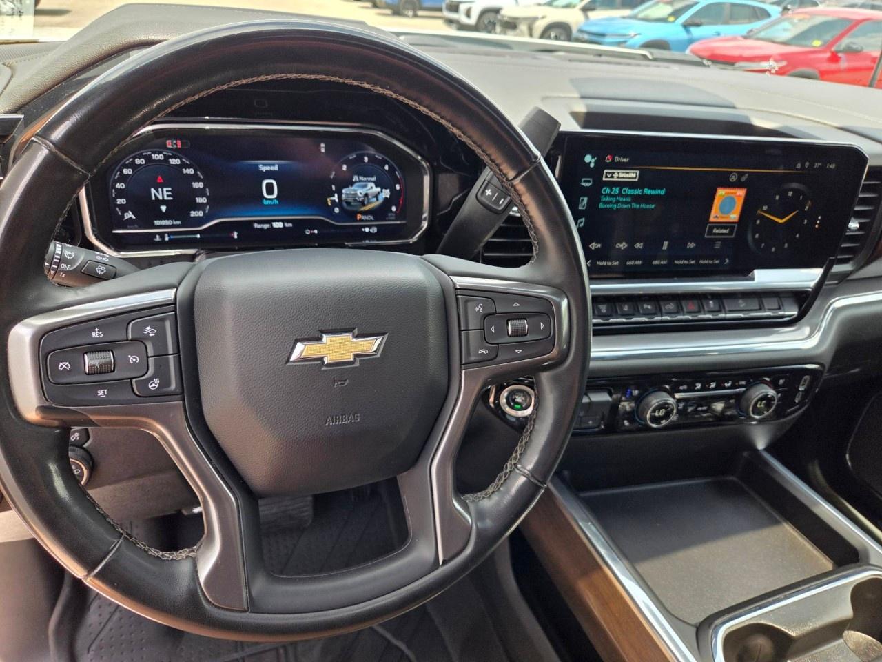 2024 Chevrolet Silverado 2500 HD 4WD Crew Cab Standard Box High Country Photo