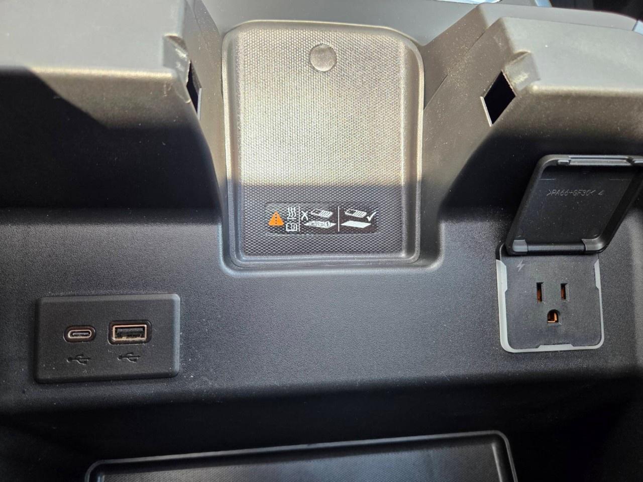 2024 Chevrolet Silverado 2500 HD 4WD Crew Cab Standard Box High Country Photo