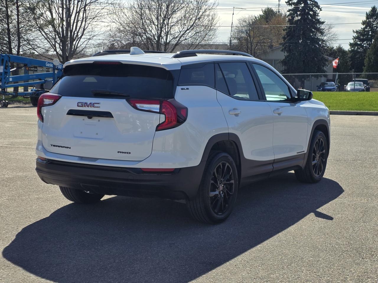 2024 GMC Terrain SLE AWD Photo