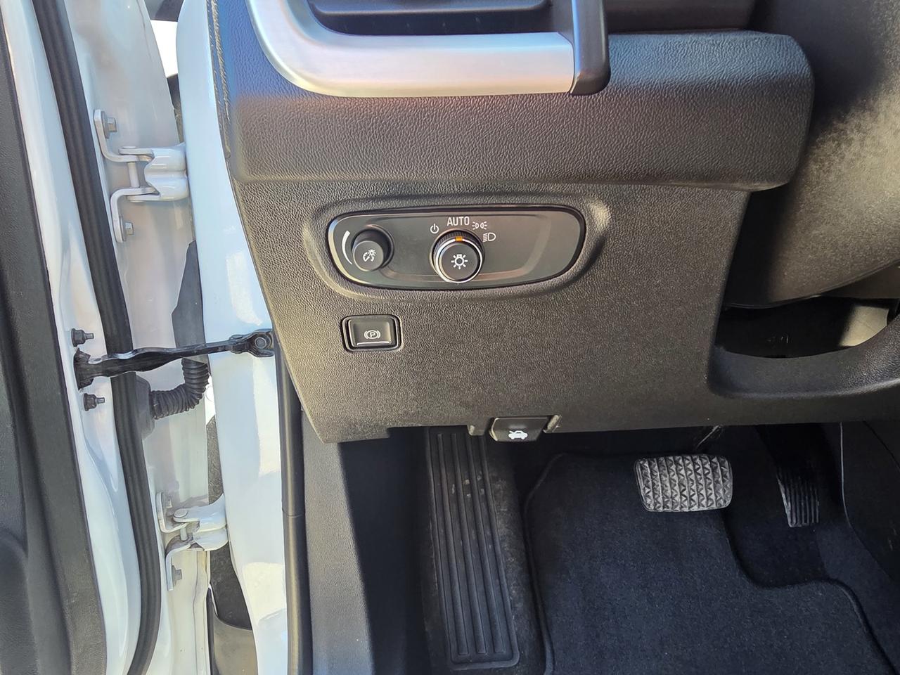 2024 GMC Terrain SLE AWD Photo