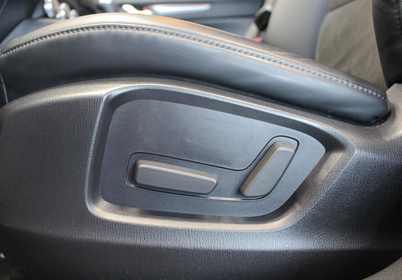 2023 Mazda CX-5 GS HEATED SEATS/STEERING WHEEL - APPLE CARPLAY AND ANDROID AUTO - CLEAN CARFAX! Photo