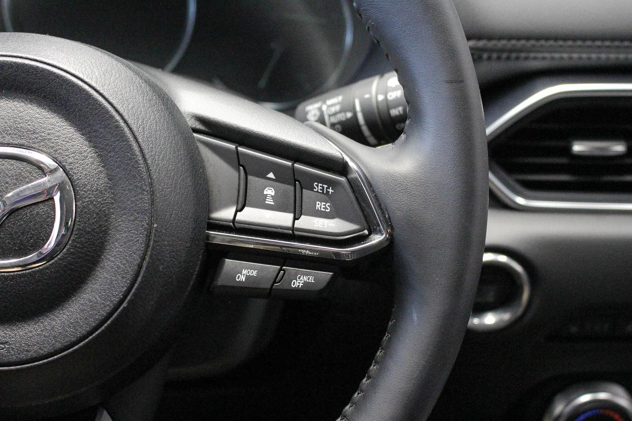 2023 Mazda CX-5 GS HEATED SEATS/STEERING WHEEL - APPLE CARPLAY AND ANDROID AUTO - CLEAN CARFAX! Photo