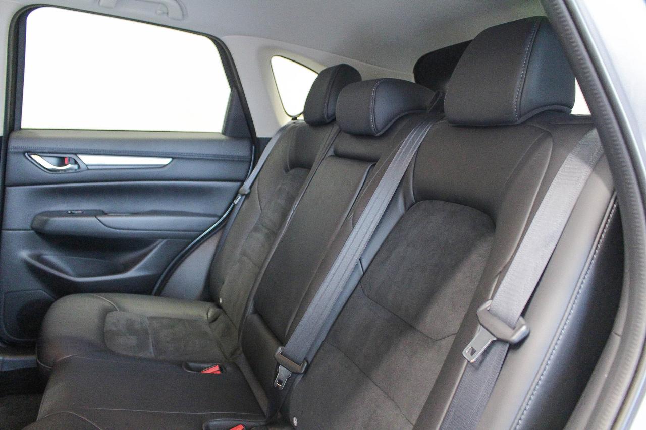 2023 Mazda CX-5 GS HEATED SEATS/STEERING WHEEL - APPLE CARPLAY AND ANDROID AUTO - CLEAN CARFAX! Photo
