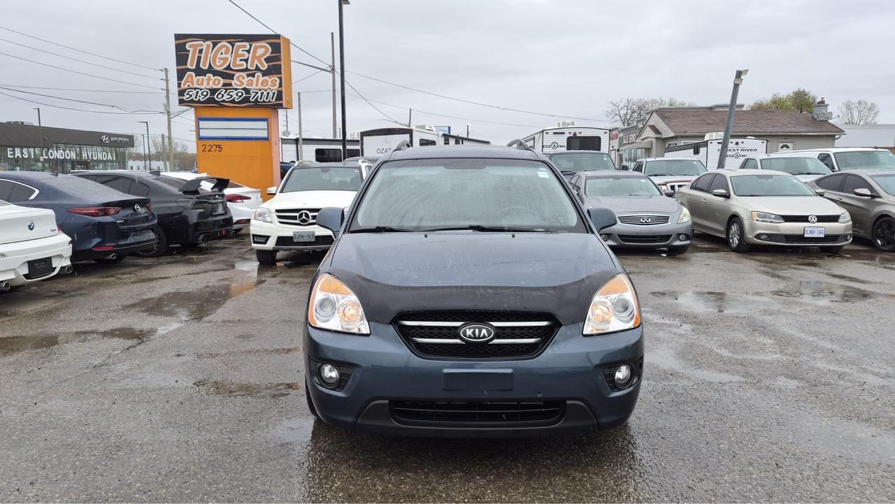 2010 Kia Rondo EX, 7 PASSENGER, V6, LEATHER, 195KMS, AS-IS Photo