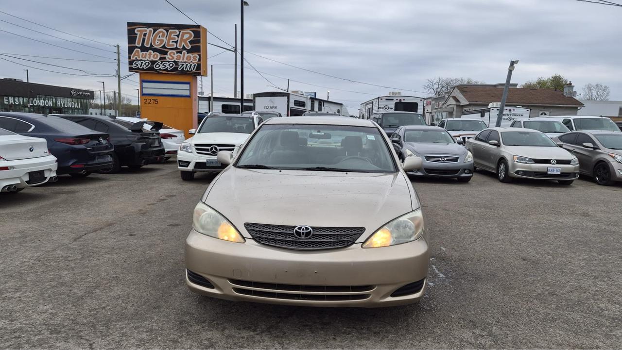 2003 Toyota Camry LE Photo