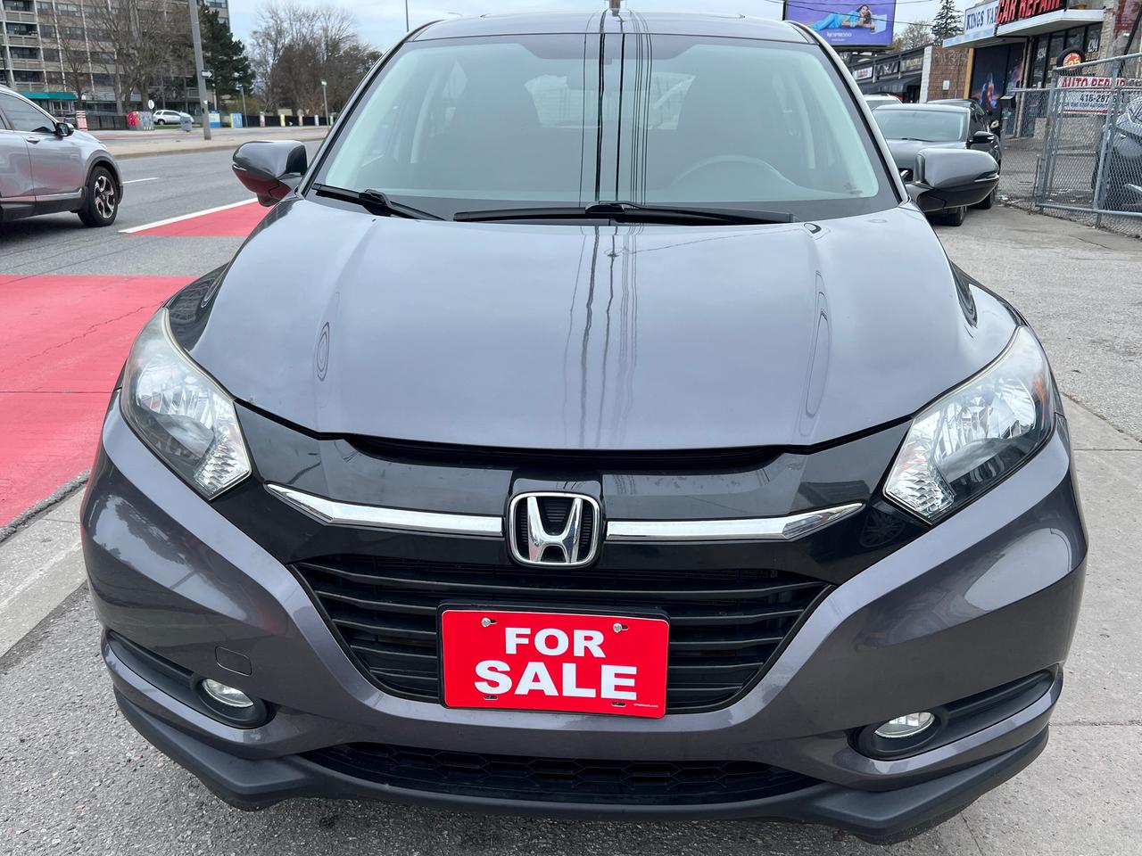 2017 Honda HR-V LANEWATCH ASSIST-BACK CAM-SUNROOF, HEAT.SEATS Photo