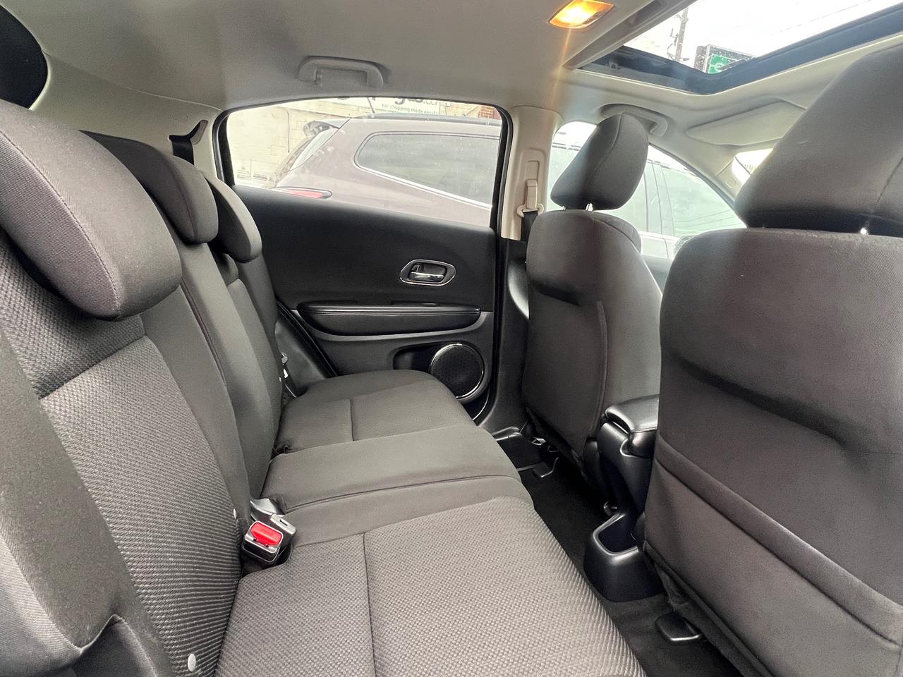 2017 Honda HR-V LANEWATCH ASSIST-BACK CAM-SUNROOF, HEAT.SEATS Photo