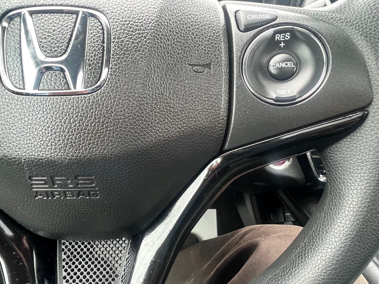 2017 Honda HR-V LANEWATCH ASSIST-BACK CAM-SUNROOF, HEAT.SEATS Photo