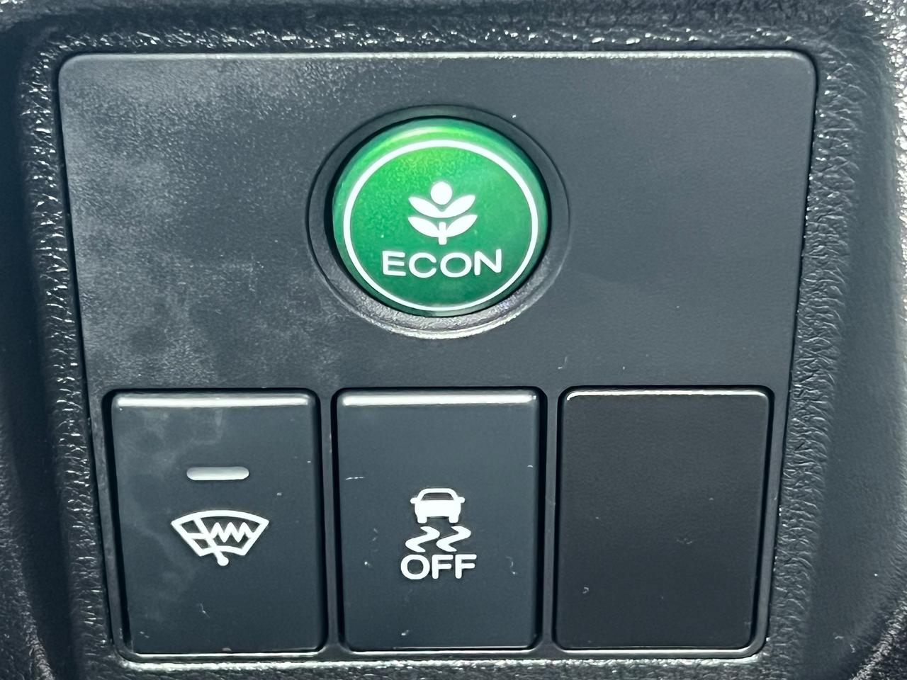 2017 Honda HR-V LANEWATCH ASSIST-BACK CAM-SUNROOF, HEAT.SEATS Photo