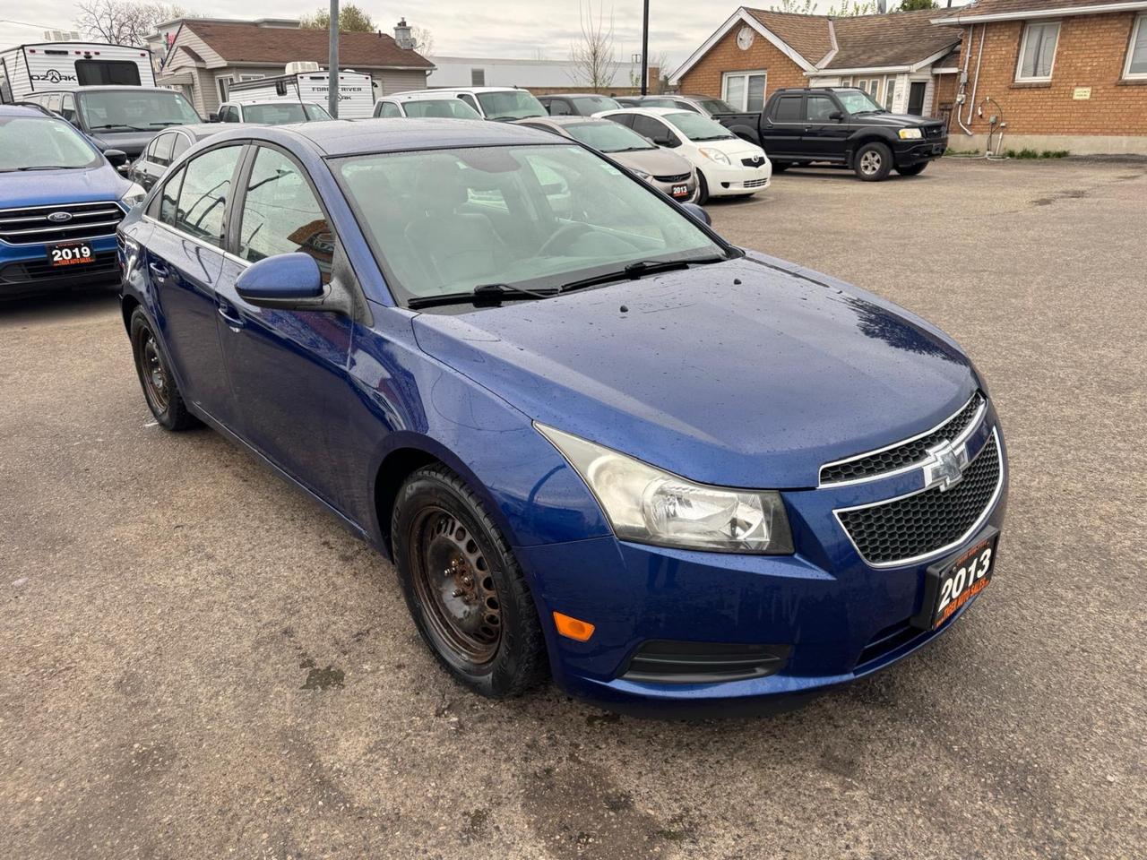 2013 Chevrolet Cruze LT Turbo Photo