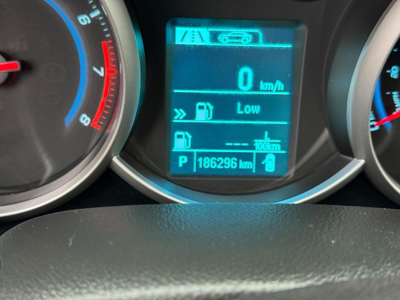 2013 Chevrolet Cruze LT Turbo Photo