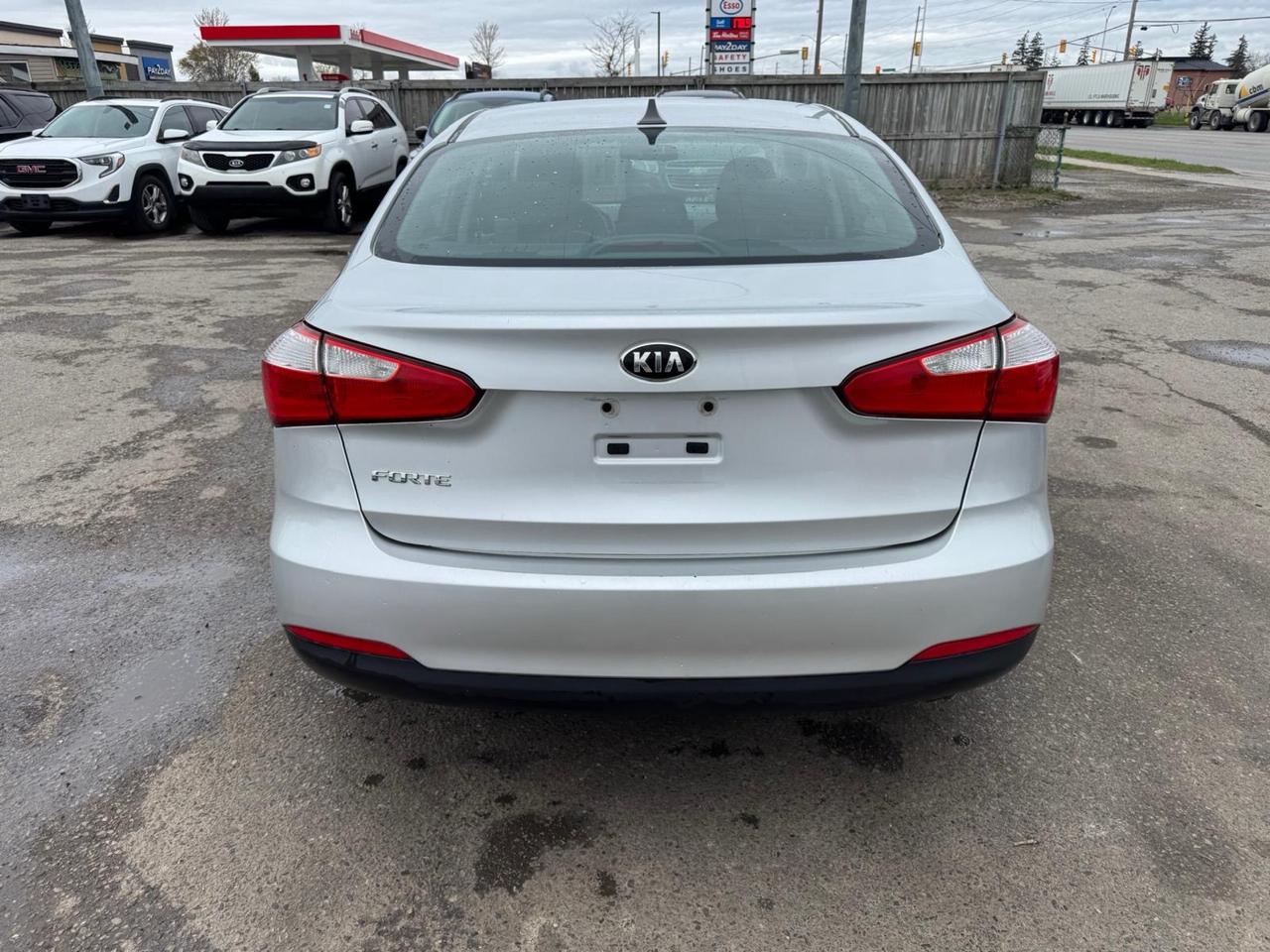 2016 Kia Forte LX Photo