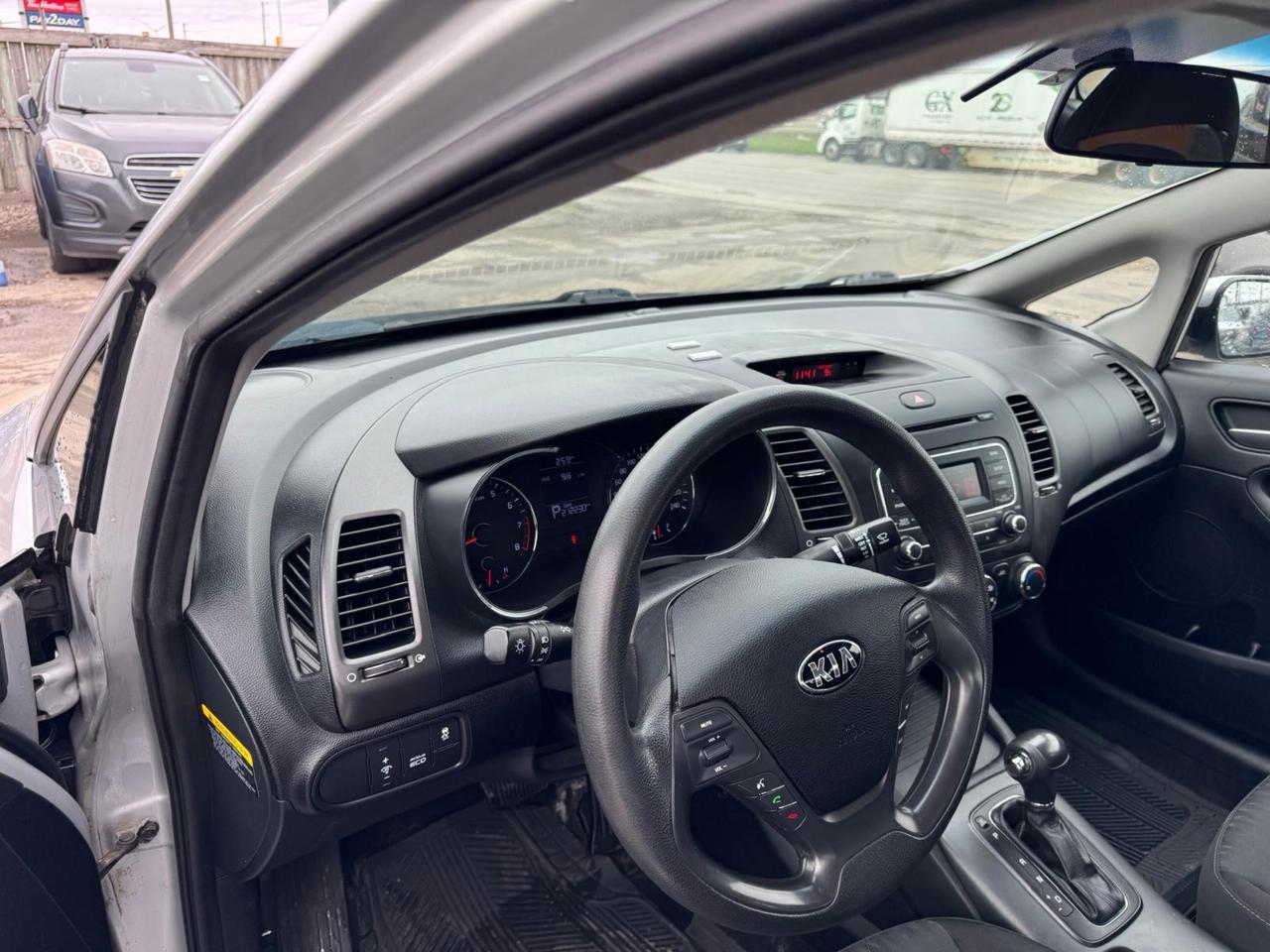 2016 Kia Forte LX Photo