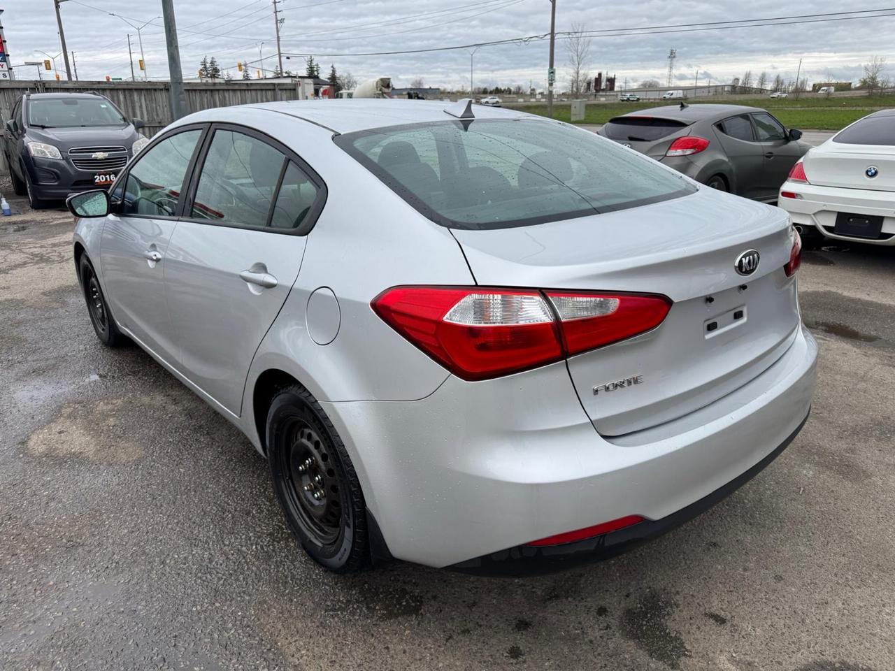 2016 Kia Forte LX Photo
