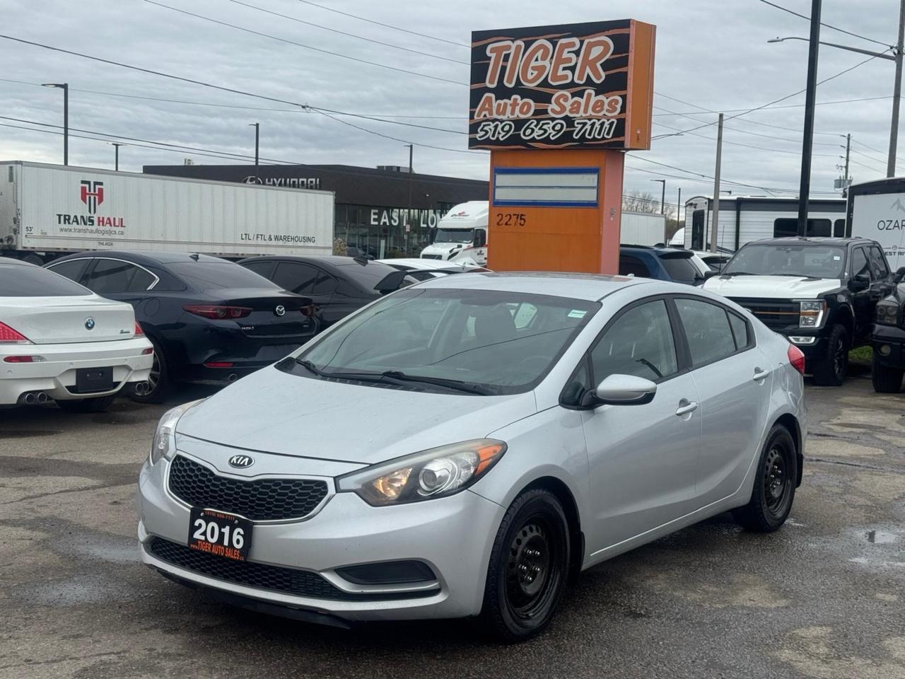 2016 Kia Forte LX, AUTO, SEDAN, 4 CYL, GREAT ON FUEL, CERTIFIED
