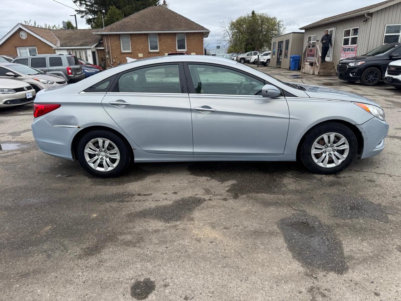 2011 Hyundai Sonata GL, SEDAN, AUTO, 4 CYL, WARRANTY, CERTIFIED Photo