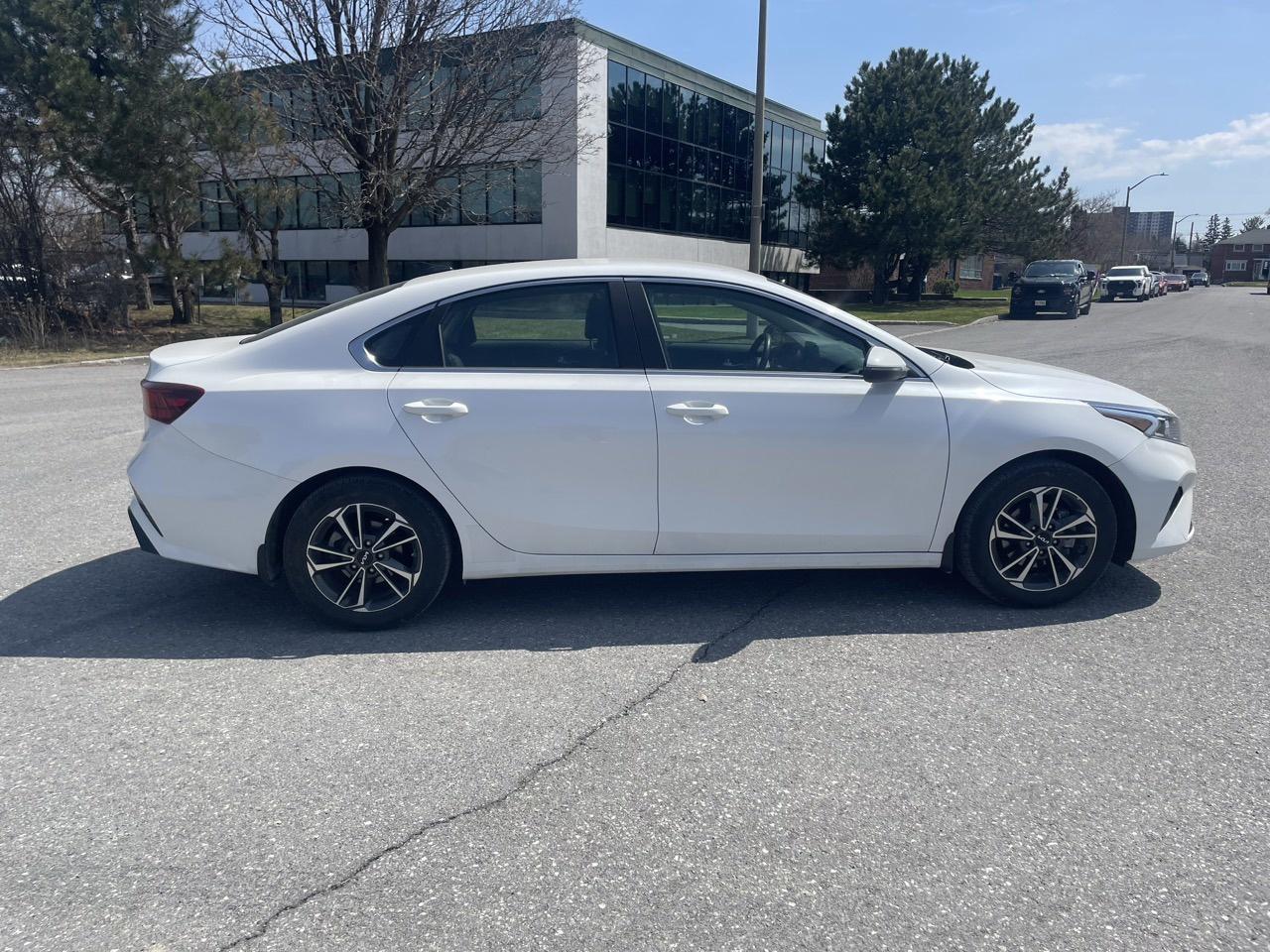 2024 Kia Forte EX Photo