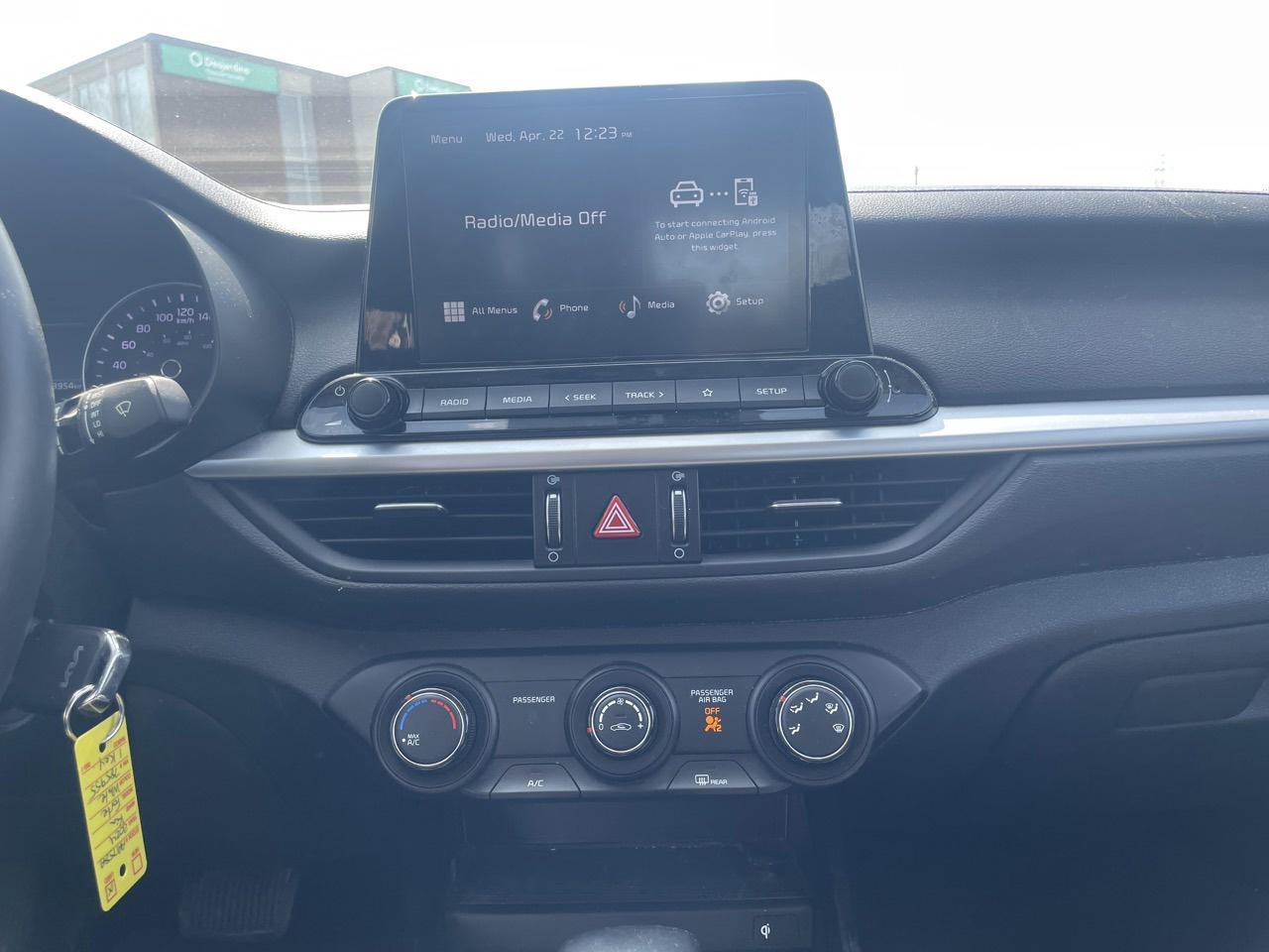 2024 Kia Forte EX Photo