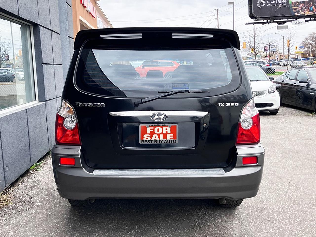 2002 Hyundai Terracan Crdi DIESEL| 4X4 |7-PASSENGERS|ALLOYS|RUNNING BOARDS Photo