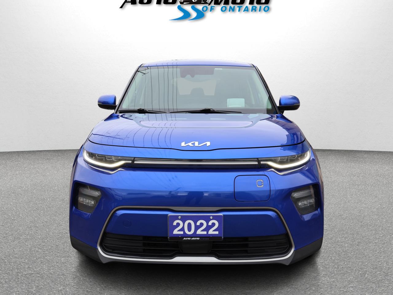 2022 Kia Soul EV LIMITED CERTIFIED *1 OWNER* CAMERA NAV BLUETOOTH LEATHER HEATED SEATS SUNROOF CRUISE ALLOYS Photo