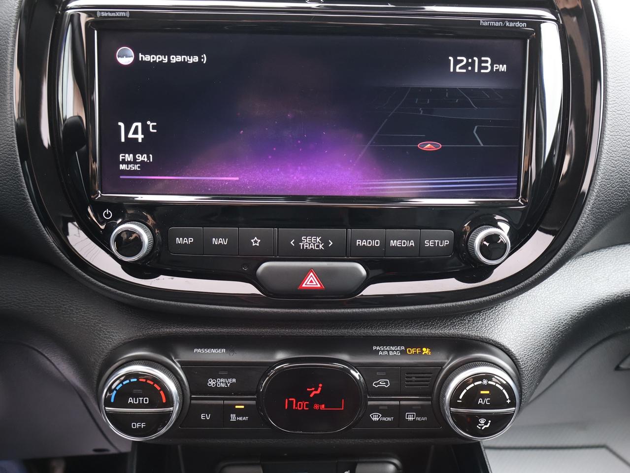 2022 Kia Soul EV LIMITED CERTIFIED *1 OWNER* CAMERA NAV BLUETOOTH LEATHER HEATED SEATS SUNROOF CRUISE ALLOYS Photo