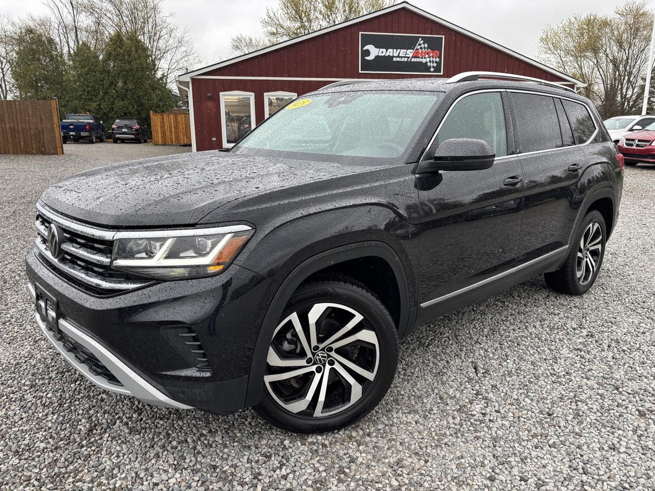 2023 Volkswagen Atlas Highline ~CLEAN CARFAX~ Photo0