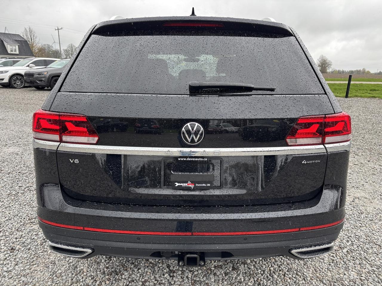 2023 Volkswagen Atlas Highline ~CLEAN CARFAX~ Photo