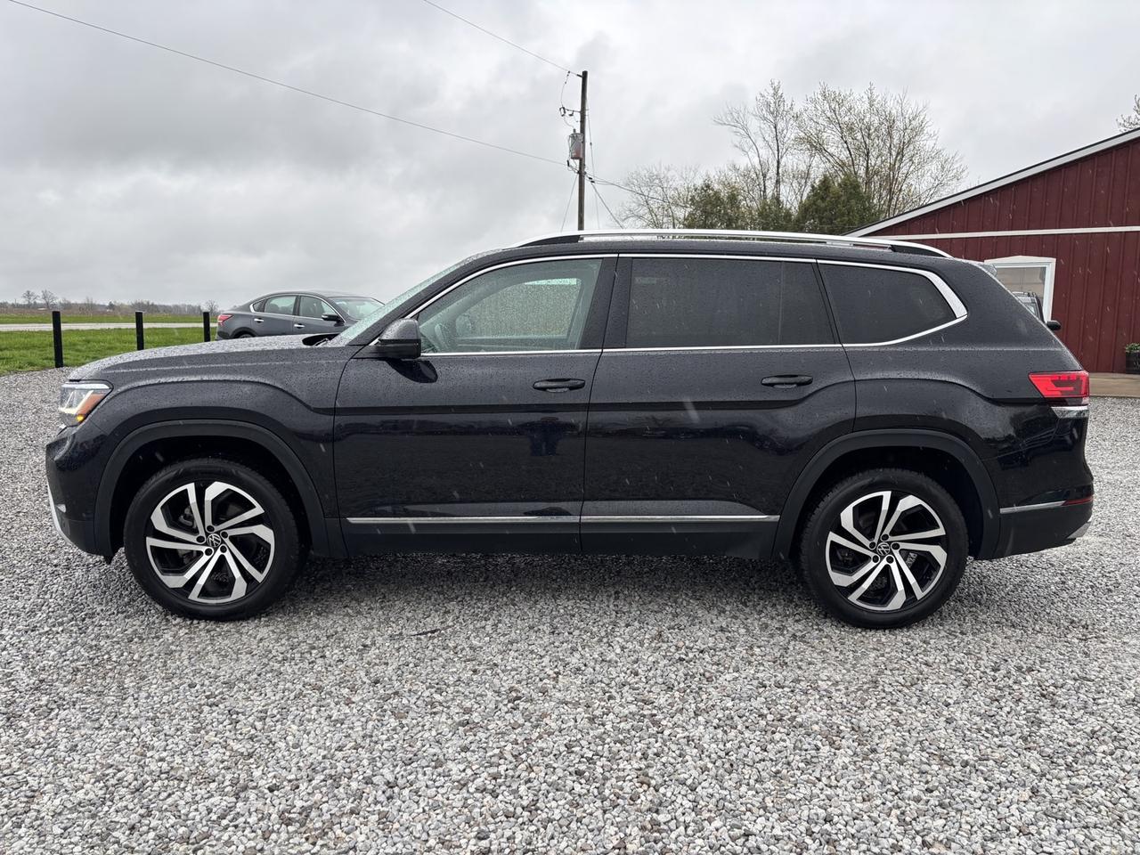 2023 Volkswagen Atlas Highline ~CLEAN CARFAX~ Photo