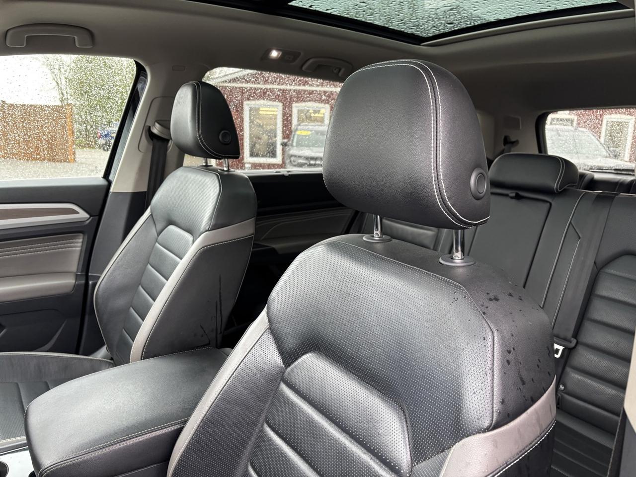 2023 Volkswagen Atlas Highline ~CLEAN CARFAX~ Photo