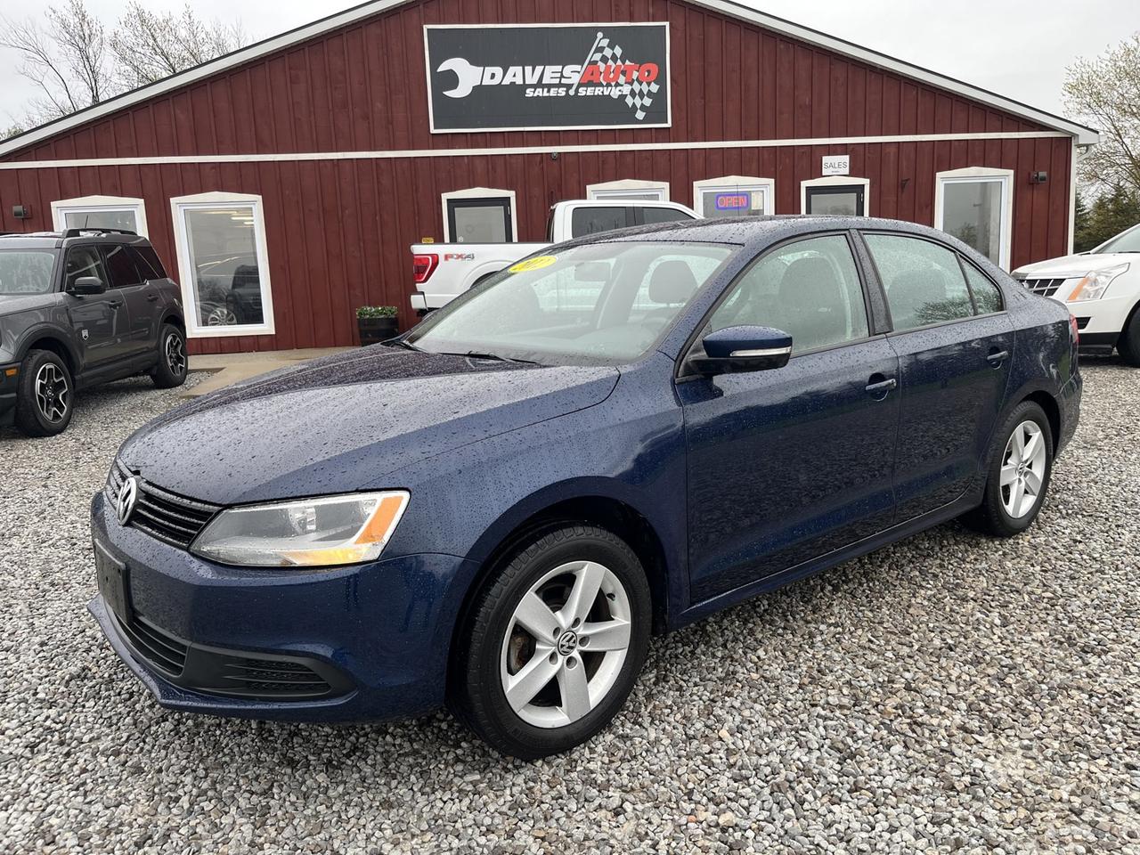 2012 Volkswagen Jetta BASE Photo0
