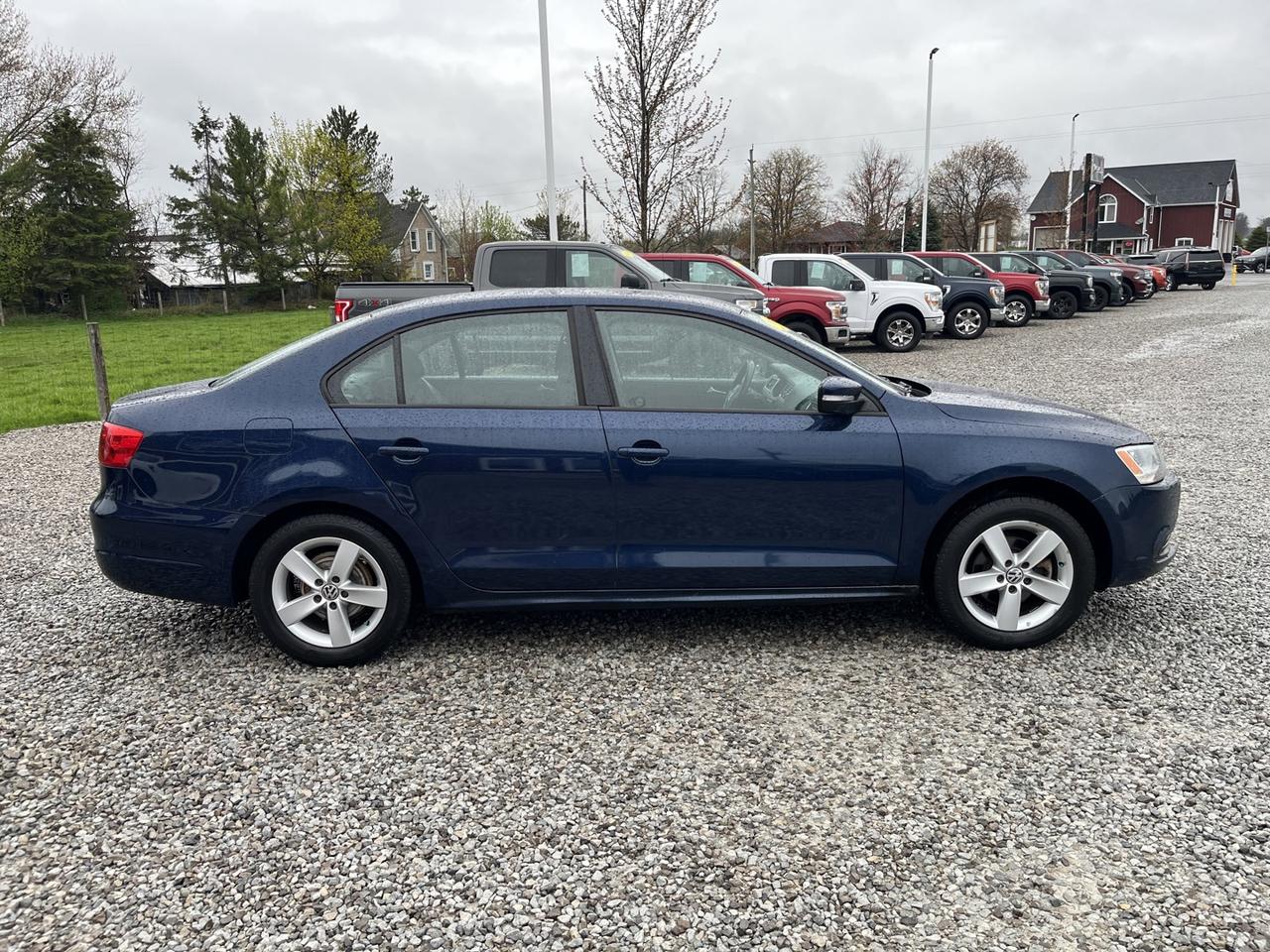 2012 Volkswagen Jetta BASE Photo