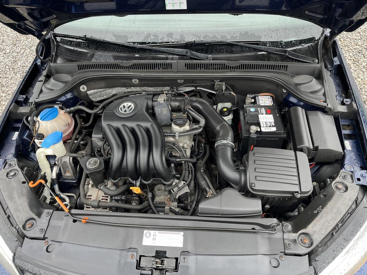 2012 Volkswagen Jetta BASE Photo