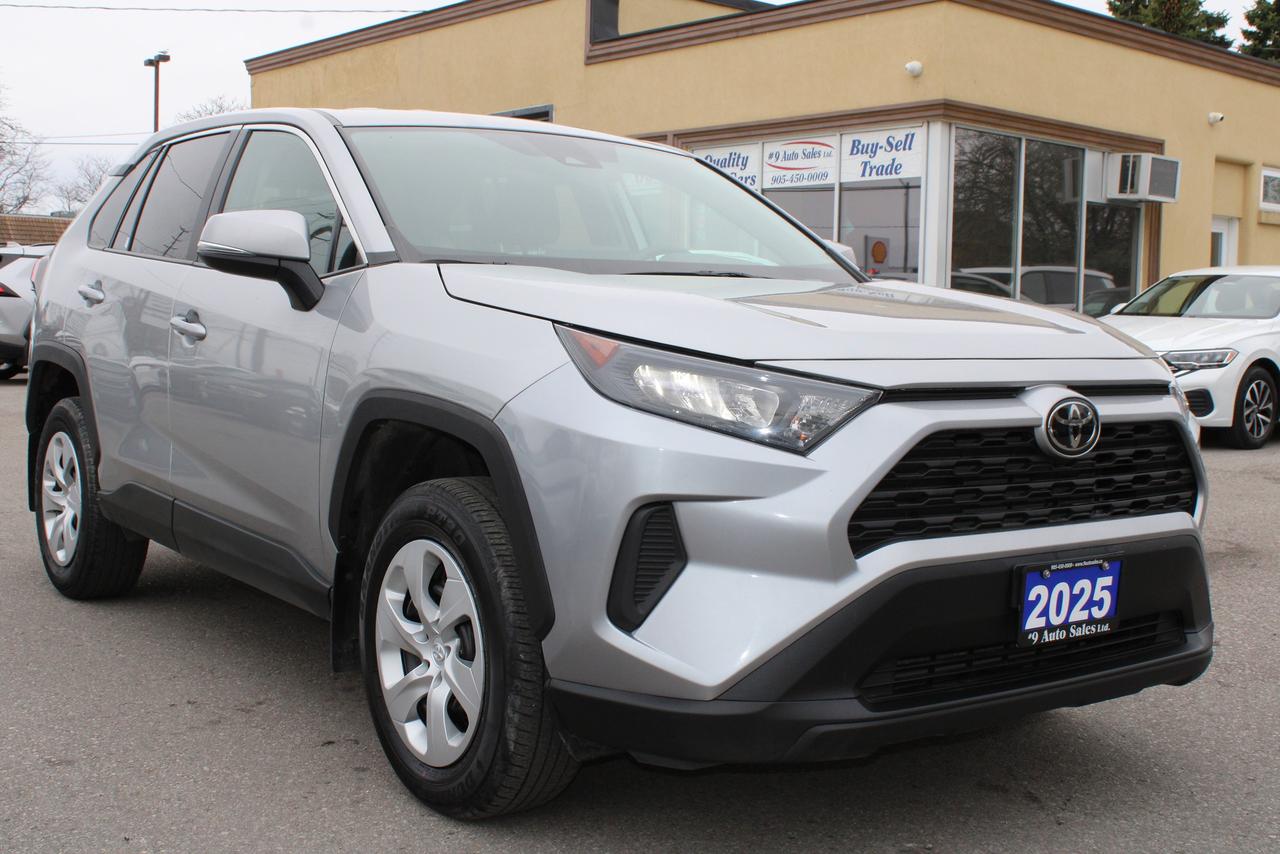2025 Toyota RAV4 LE AWD Photo0