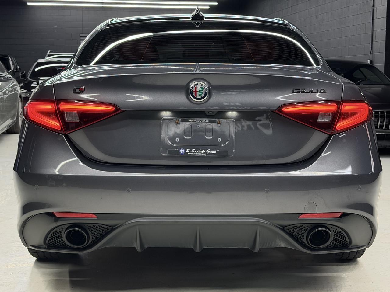 2021 Alfa Romeo Giulia TI SPORT|NAV|BACKUP|ACC|LKA|BSM|FCW|RED INT.| Photo4