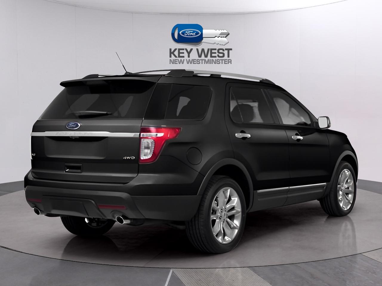 2014 Ford Explorer XLT Photo2