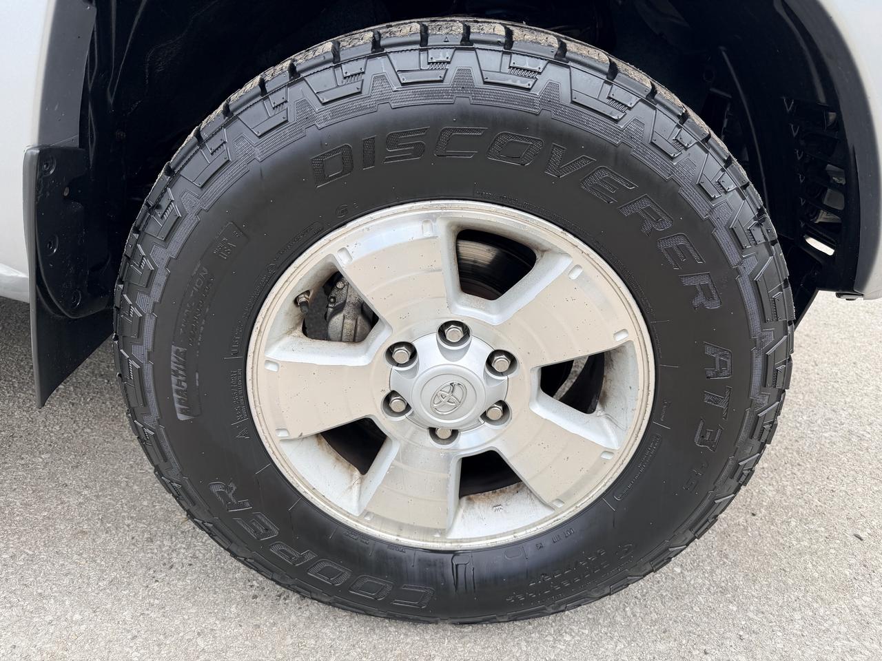 2015 Toyota Tacoma TRAIL TEAMS TRD SPORT - 4X4 Photo