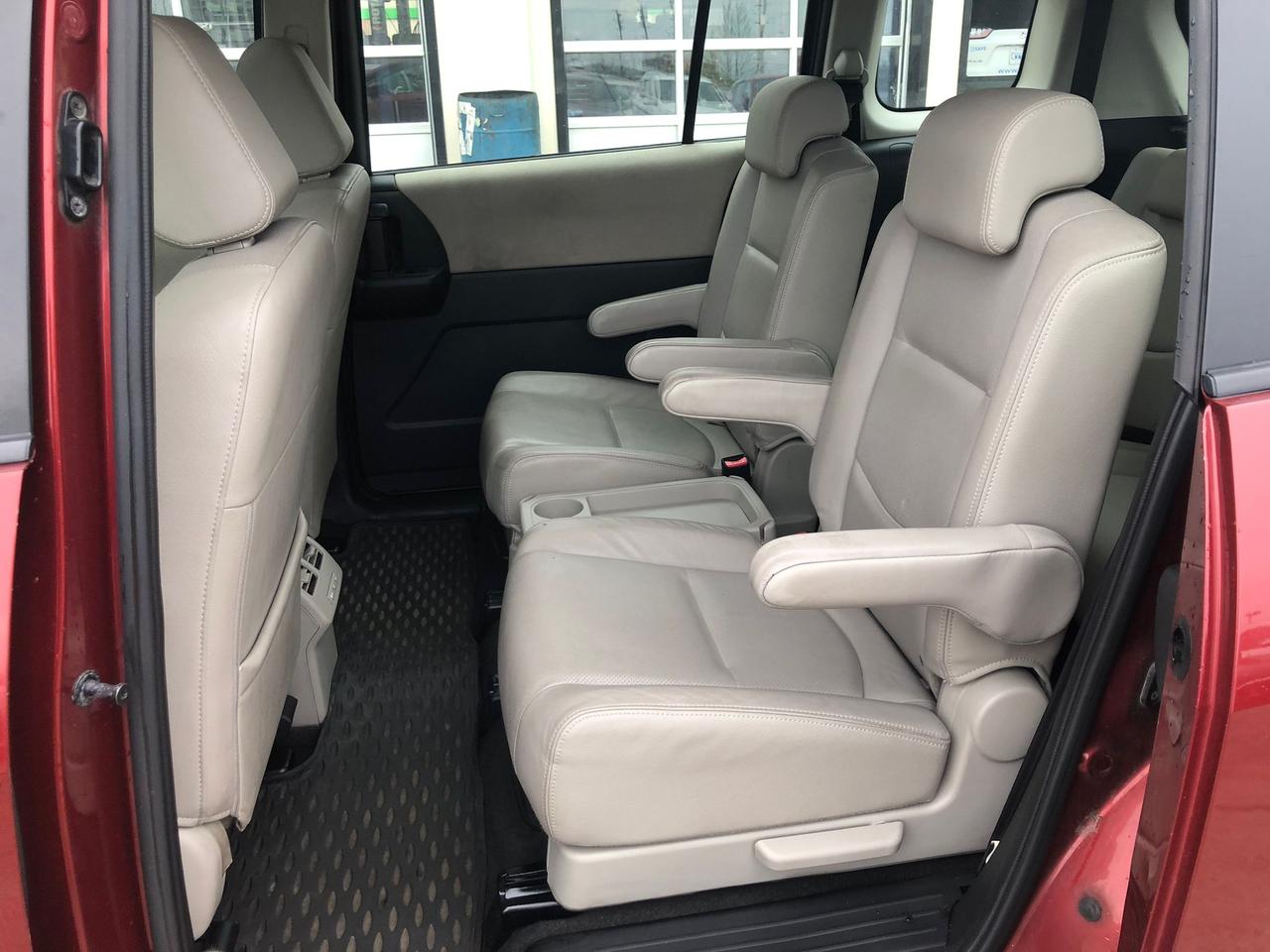 2010 Mazda MAZDA5 GT Photo