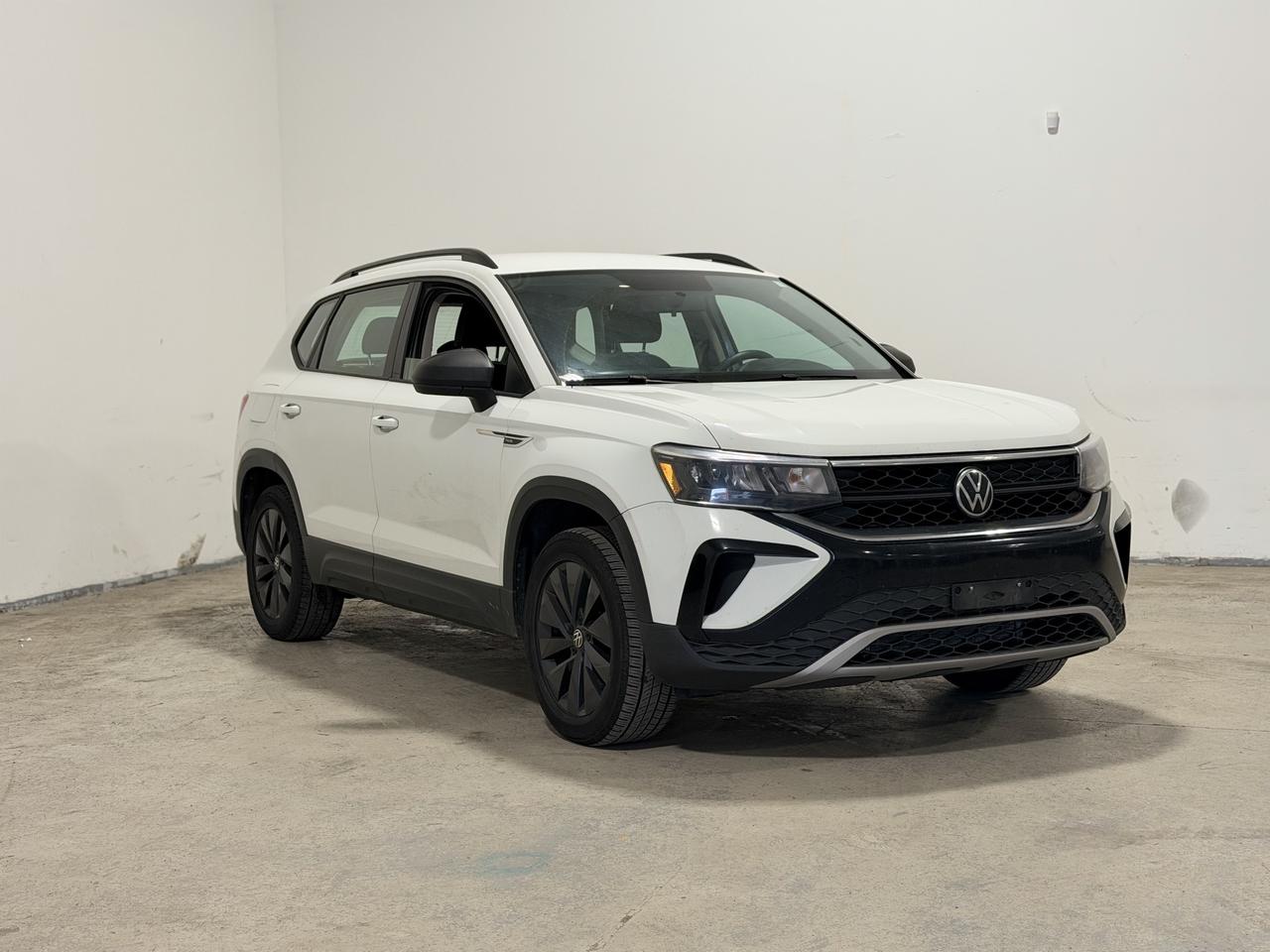 2022 Volkswagen Taos Trendline 4Motion Photo2