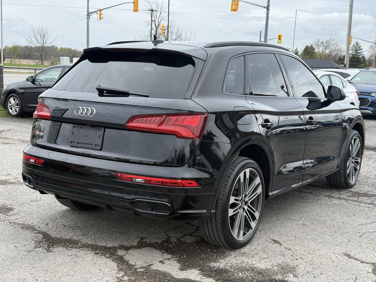 2019 Audi SQ5 PROGRESSIV Photo2