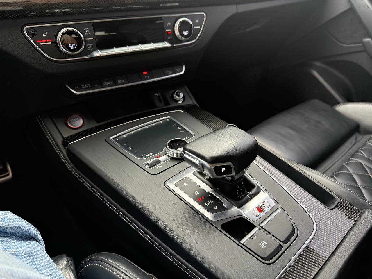 2019 Audi SQ5 PROGRESSIV Photo