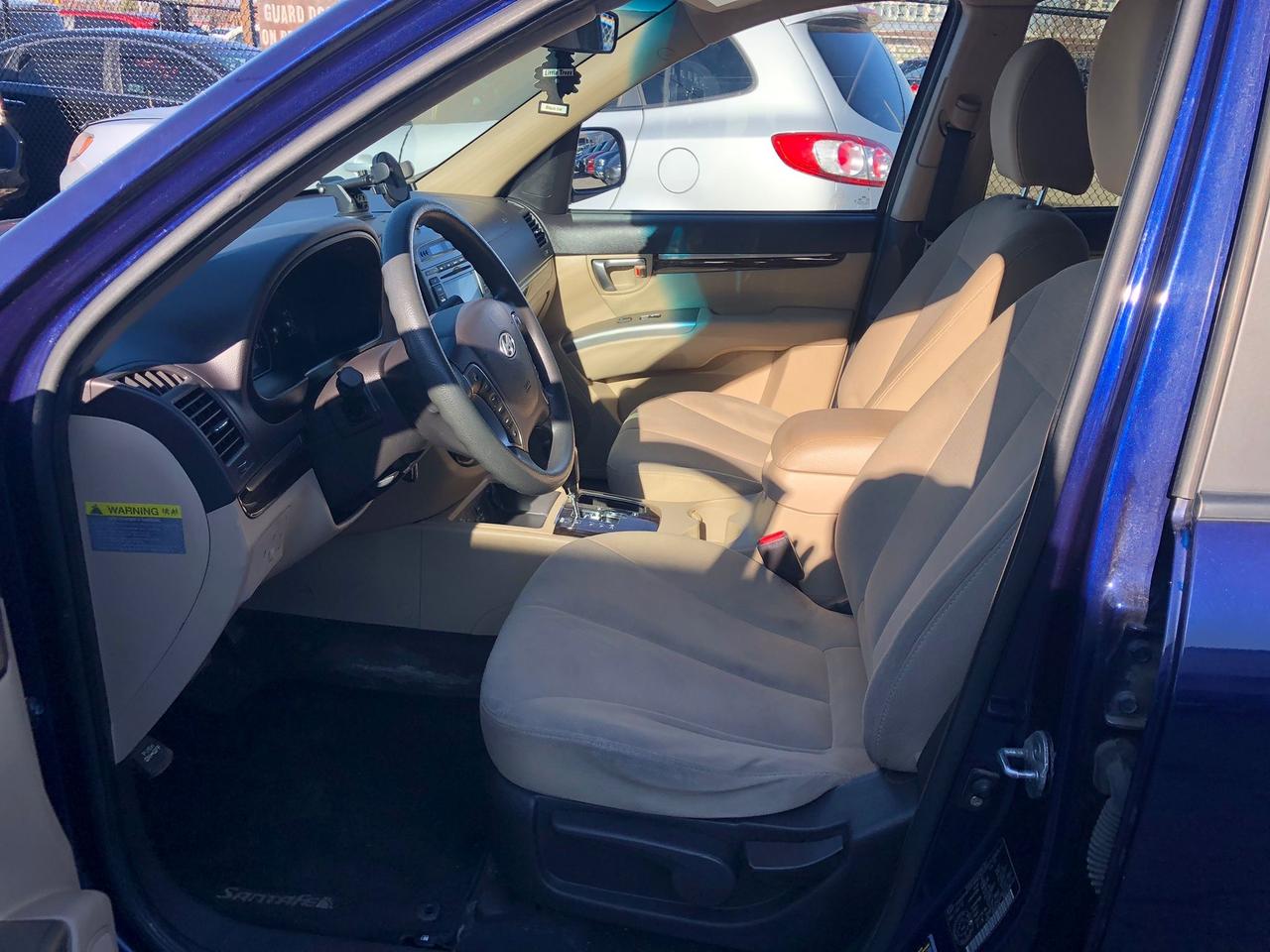 2010 Hyundai Santa Fe GL, AS-IS Photo