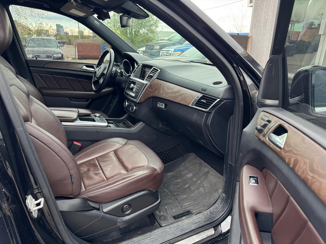 2016 Mercedes-Benz GL-Class GL 350 BlueTec Photo