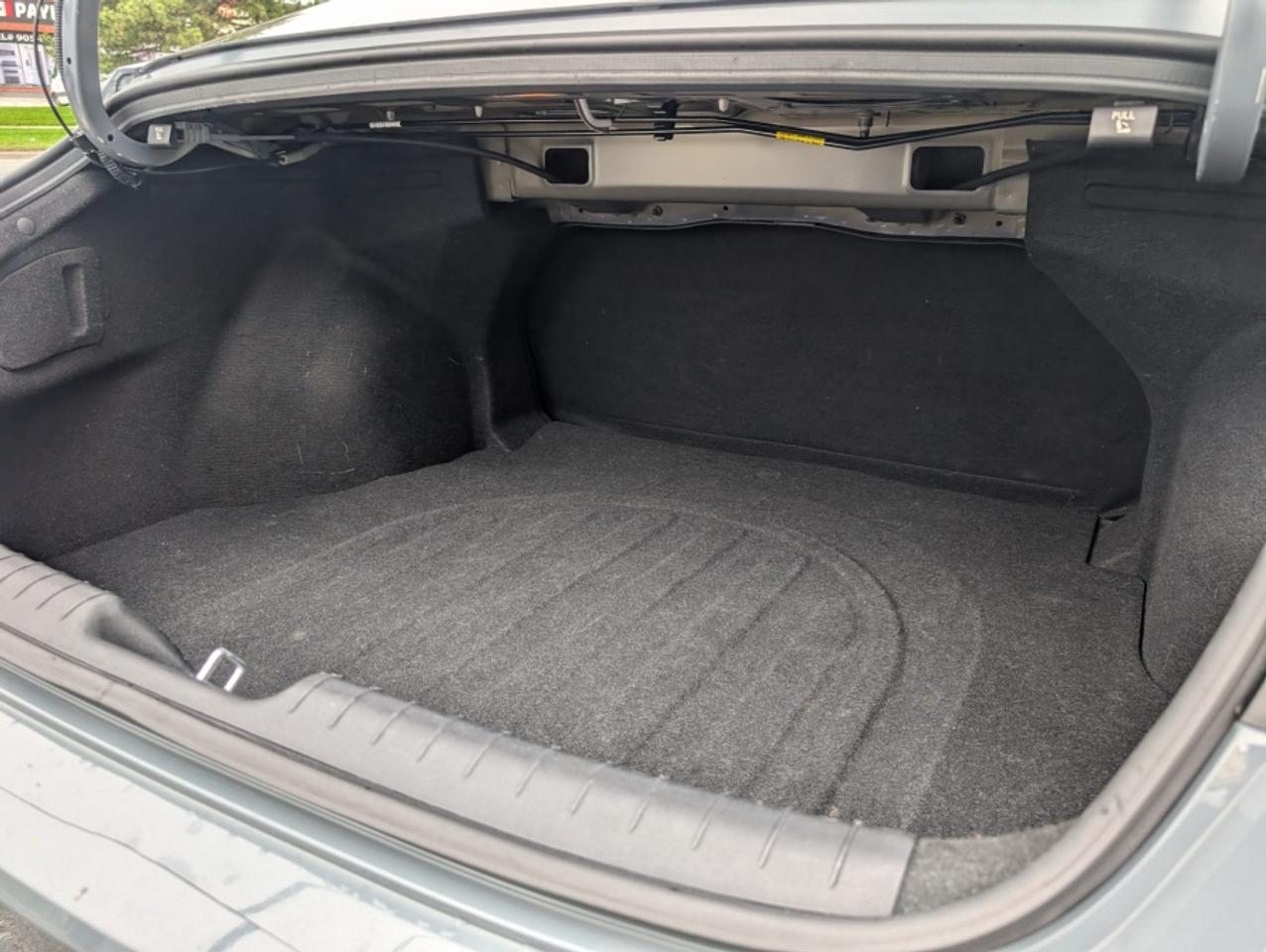 2021 Hyundai Elantra PREFERRED/ SUNROOF/ BLINDSPOT/ REAR CAM/ CARPLAY - Photo #20