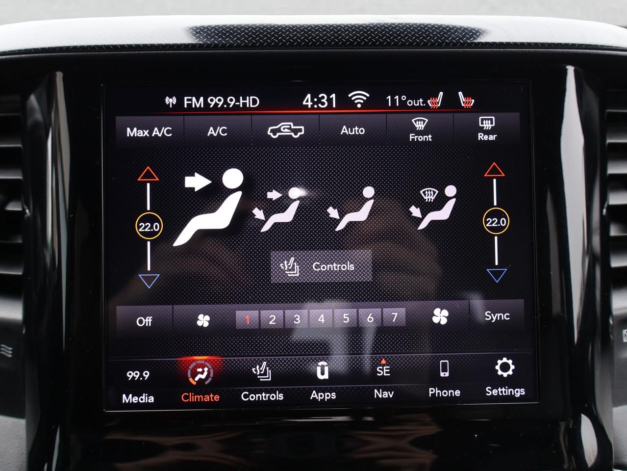 2020 RAM 2500 POWER WAGON HEMI CREW 4WD CERTIFIED CAMERA NAV BLUETOOTH LEATHER HEATED SEATS SUNROOF CRUISE ALLOYS Photo